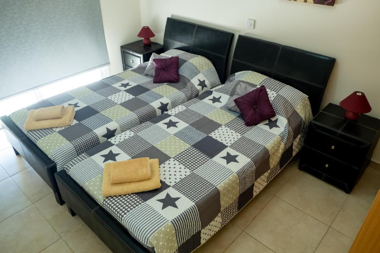 Stylish 2 Bedroom Apartment In Pegia Peyia Ngoại thất bức ảnh