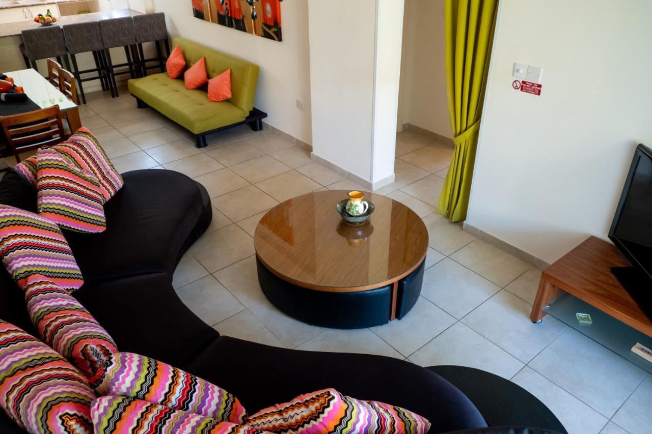 Stylish 2 Bedroom Apartment In Pegia Peyia Ngoại thất bức ảnh